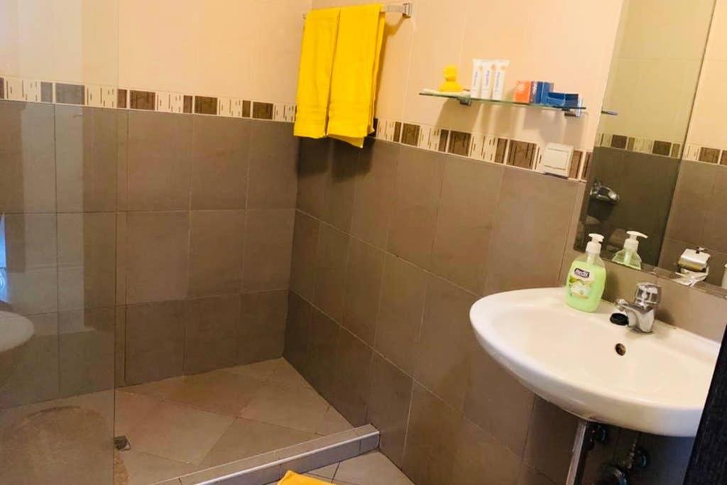 Orchidea 1 Bedroom Apartment София Экстерьер фото